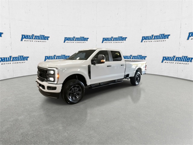 2026 Ford F-350 XL photo 4