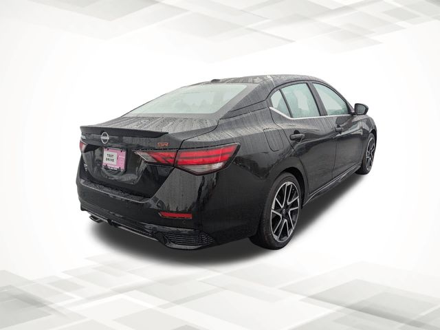 2025 Nissan Sentra SR photo 4