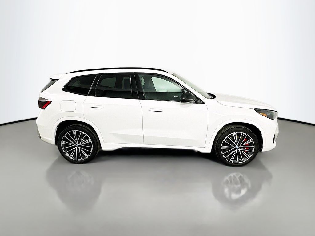 2024 Bmw X1 XDrive28i photo 3