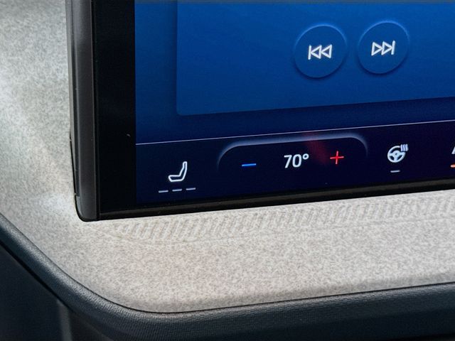 2025 Ford Maverick XLT photo 17