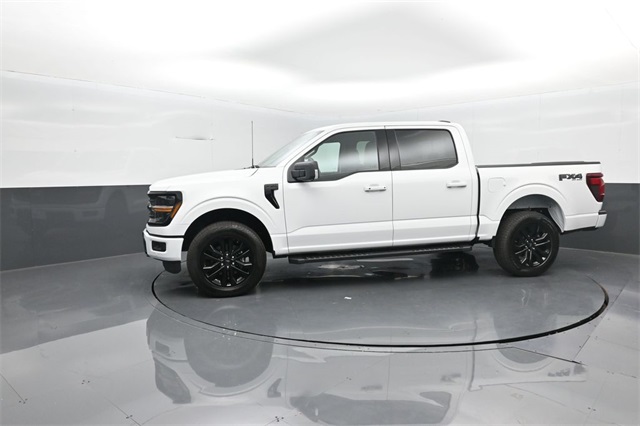 2025 Ford F-150 XLT photo 3