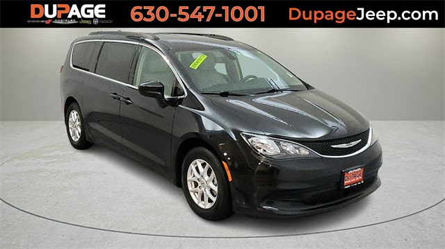 2021 Chrysler Voyager's photo