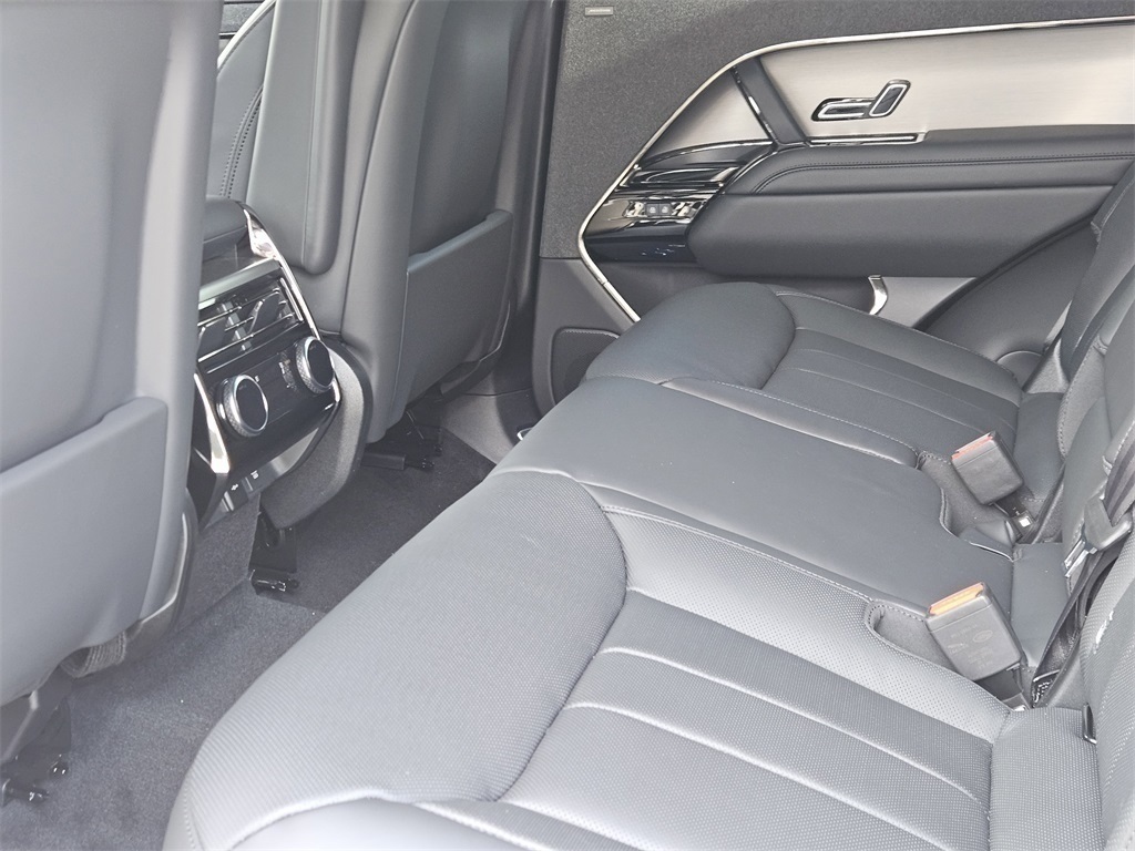 2025 Land Rover Range Rover Sport SE photo 26