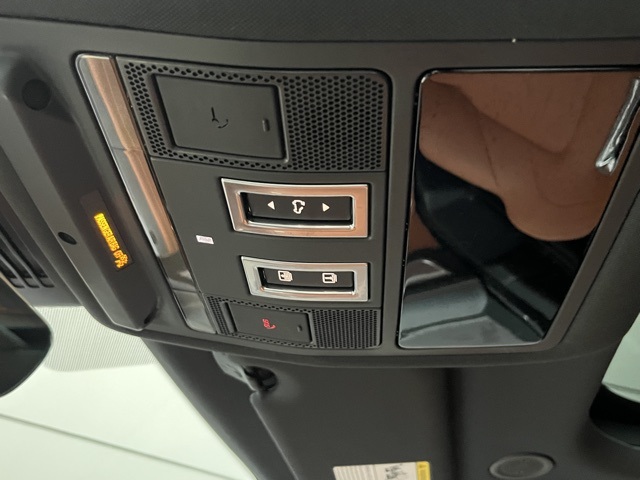 2024 Jaguar F-PACE P400 R-Dynamic S photo 39