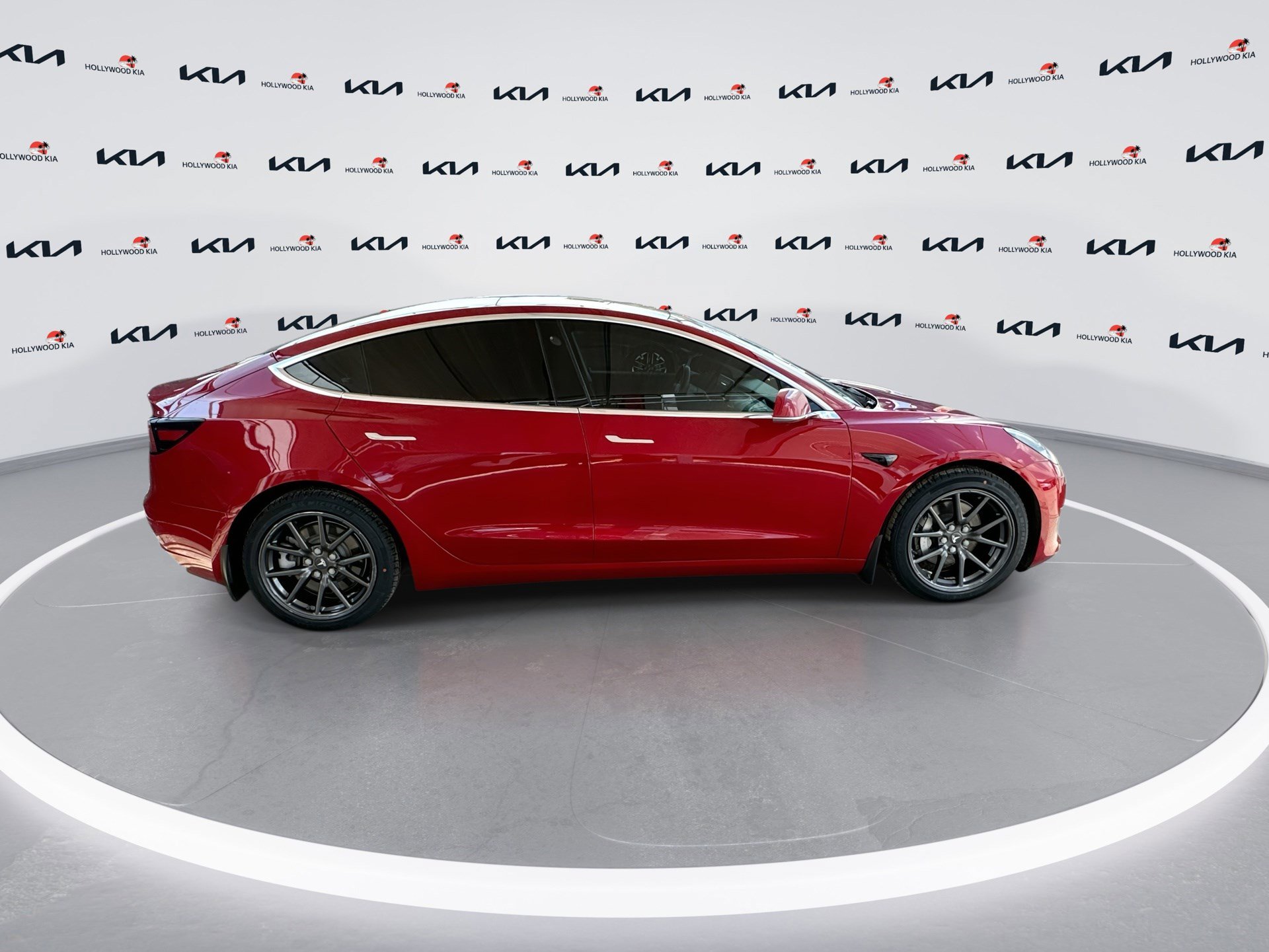 2018 Tesla Model 3 Long Range photo 9
