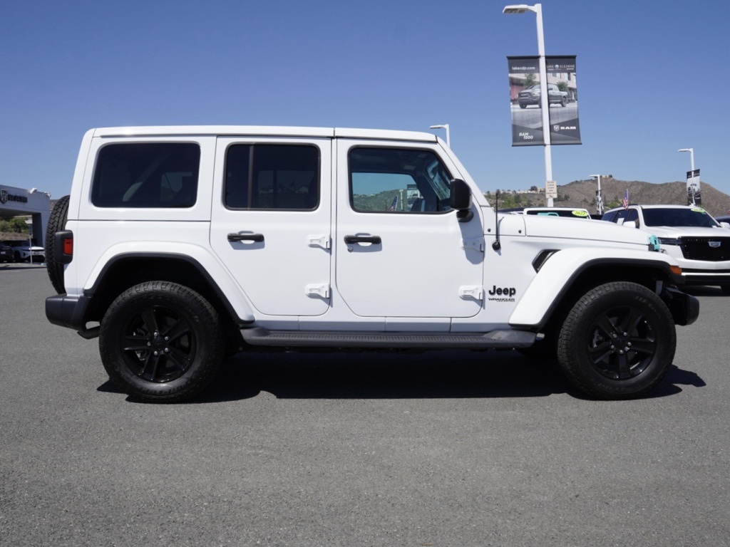 2021 Jeep Wrangler Unlimited Sahara Altitude photo 2