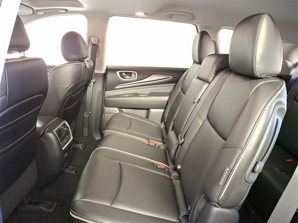 2020 Infiniti QX60 Luxe photo 11