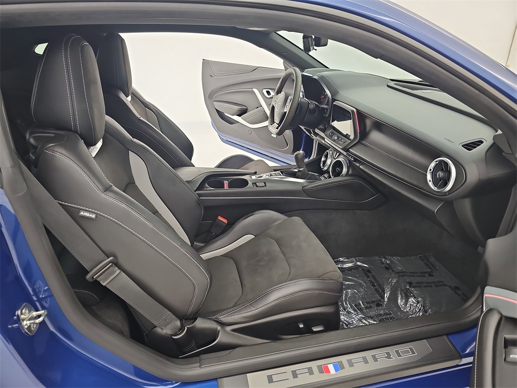 2020 Chevrolet Camaro SS photo 12