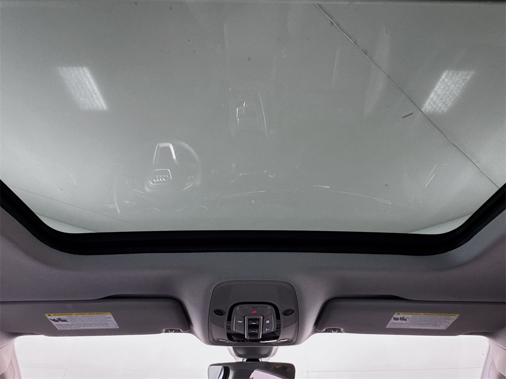 2024 Audi Q5 45 S line Premium Plus photo 15