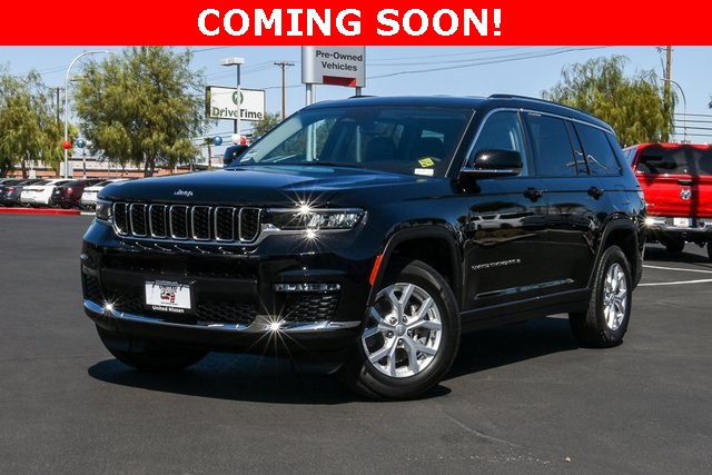 2025 Jeep Grand Cherokee Laredo's photo
