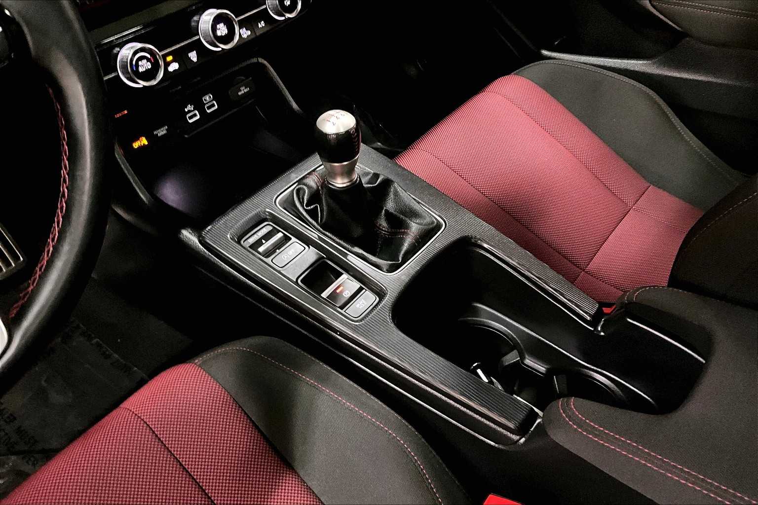 2024 Honda Civic Si photo 15