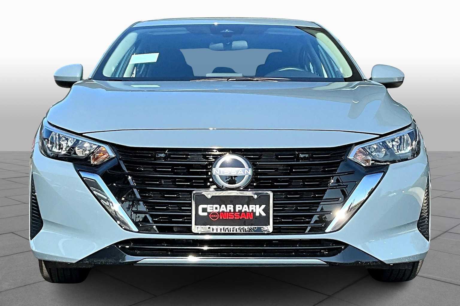 2025 Nissan Sentra SV photo 3