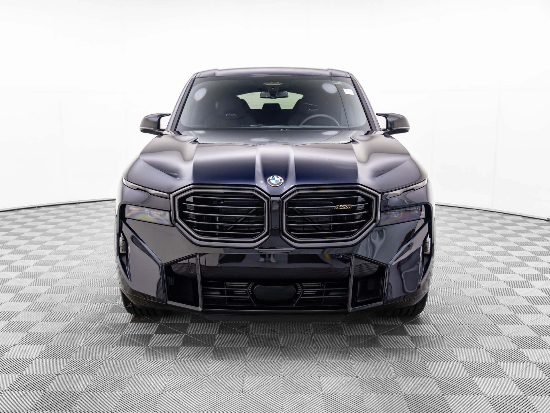 New 2025 Carbon Black Metallic BMW Base image 8