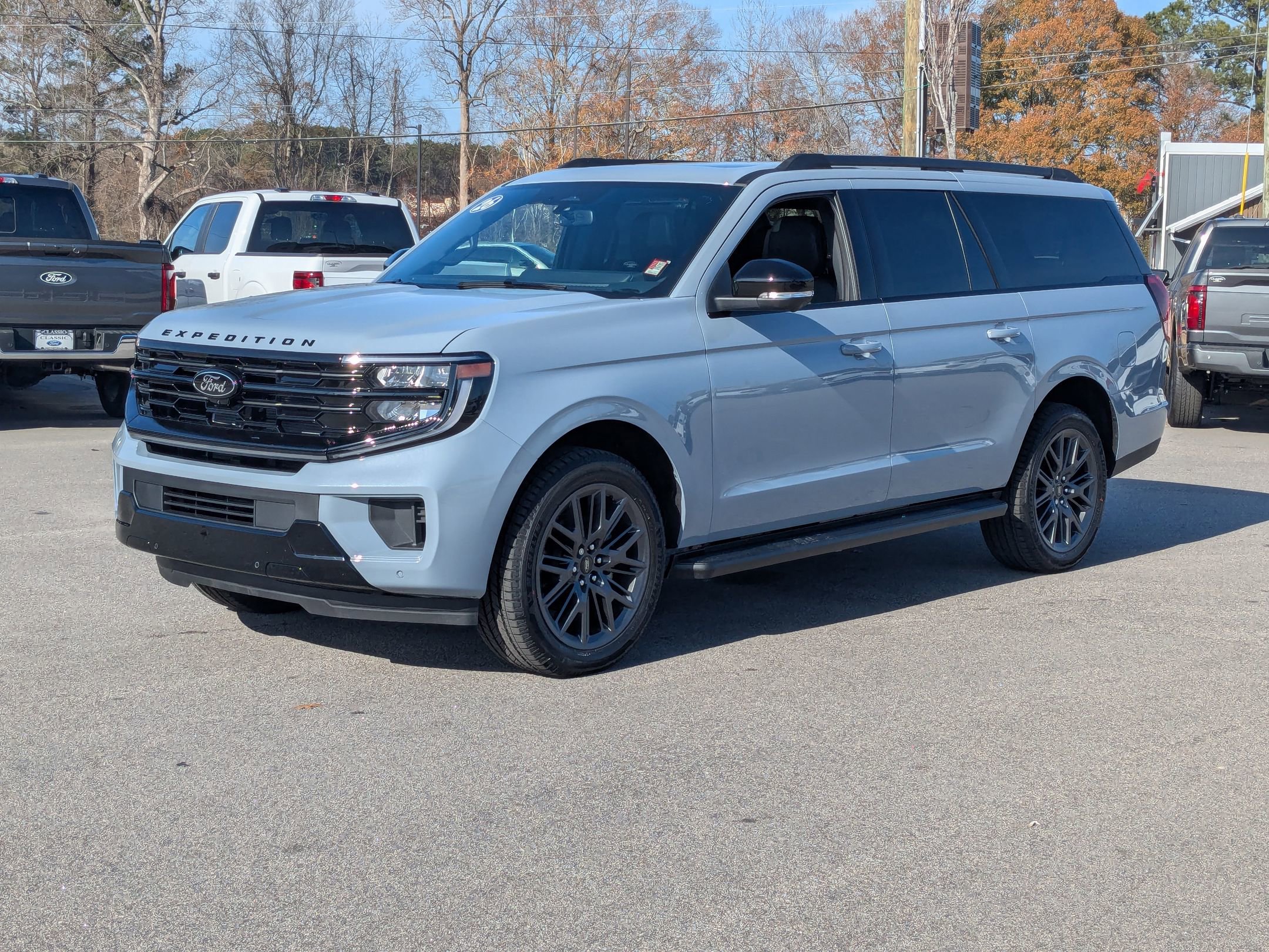 2026 Ford Expedition Platinum's photo