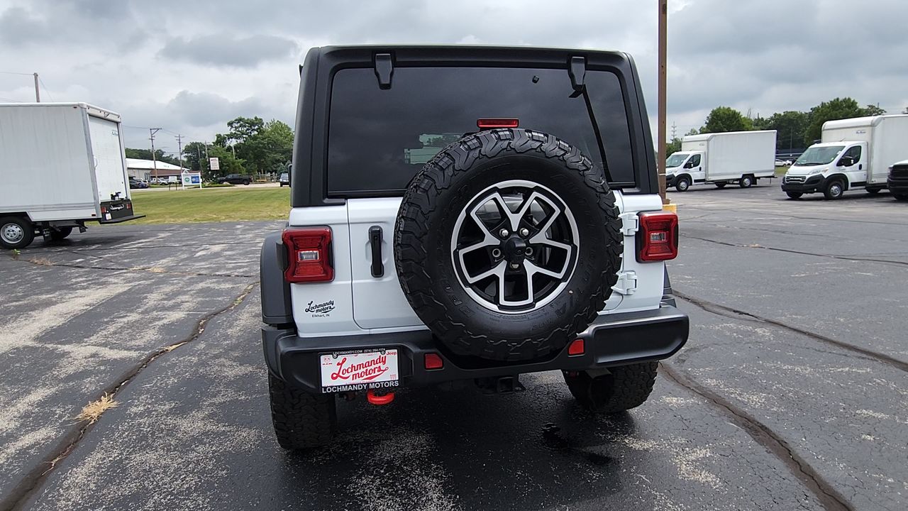 2024 Jeep Wrangler Rubicon photo 6