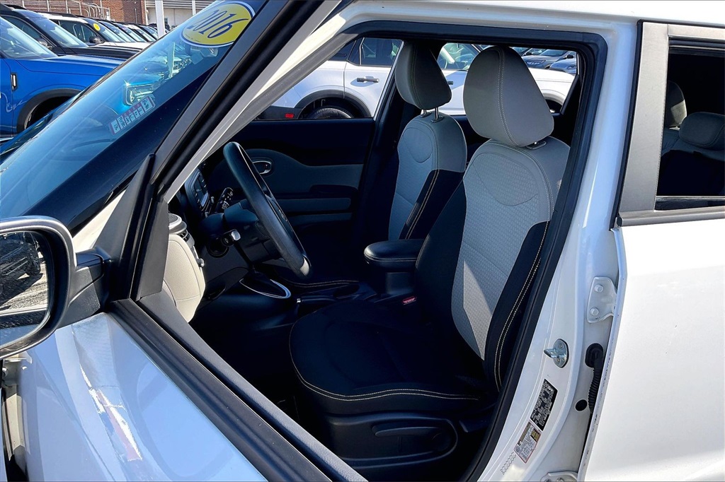 2016 KIA SOUL - Image 15