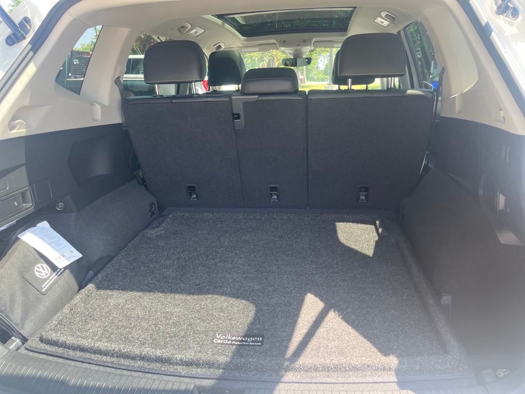 2022 Volkswagen Tiguan SE photo 18