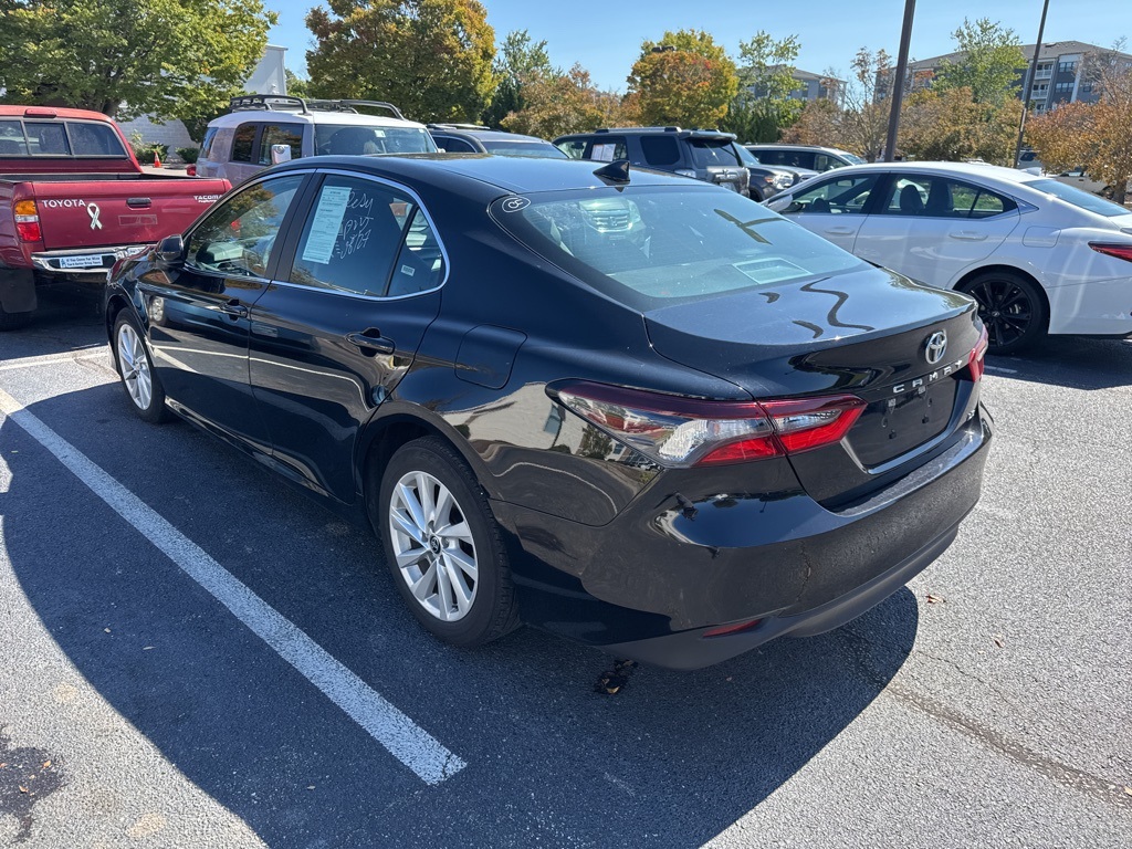 2024 Toyota Camry LE photo 4