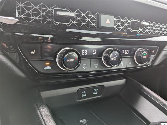 2025 Honda Accord Hybrid Sport-L photo 19