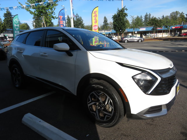 2023 Kia Sportage LX photo 5