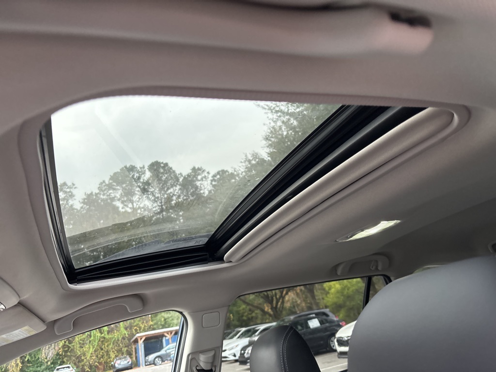 2018 Subaru Outback 2.5i Limited photo 4