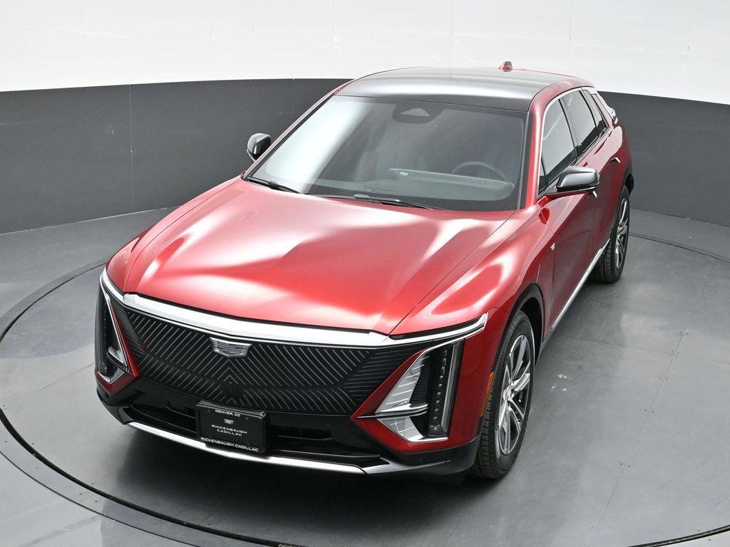 2025 Cadillac Lyriq Luxury photo 24