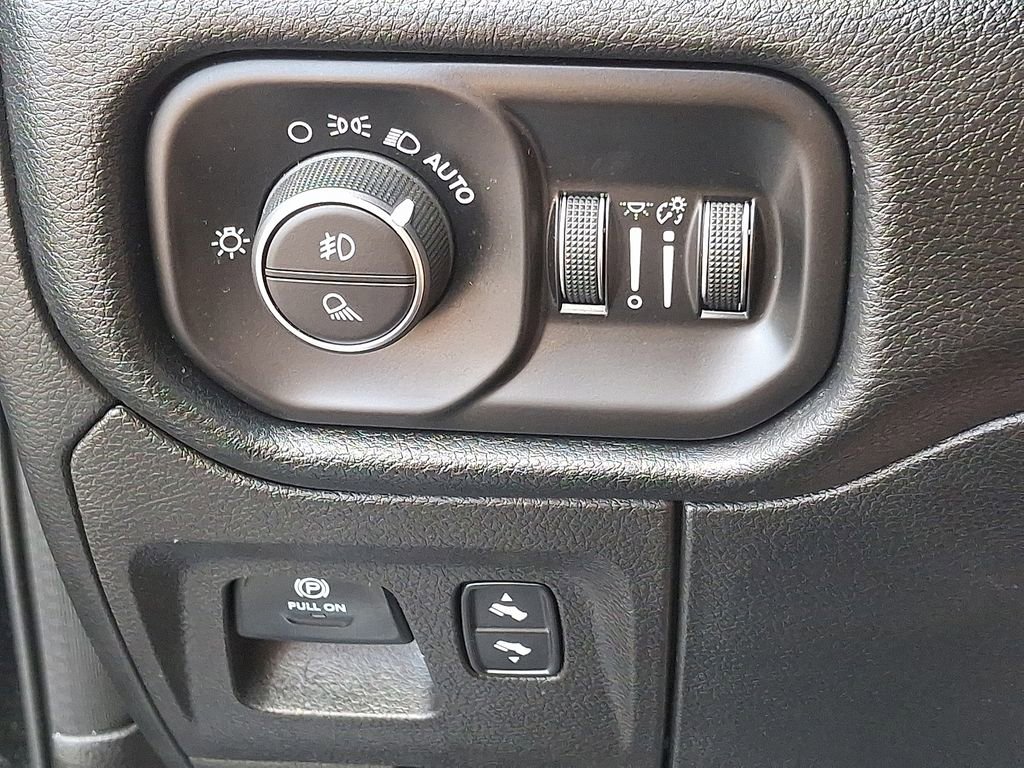 2021 Ram 1500 Laramie photo 23