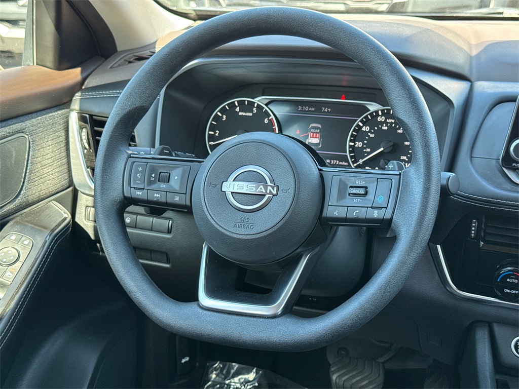 2023 Nissan Rogue SV photo 22