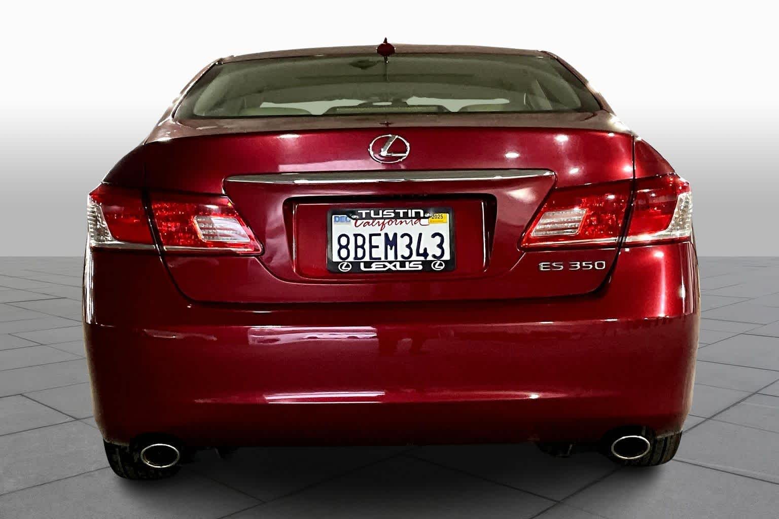 2011 Lexus ES 350 photo 4
