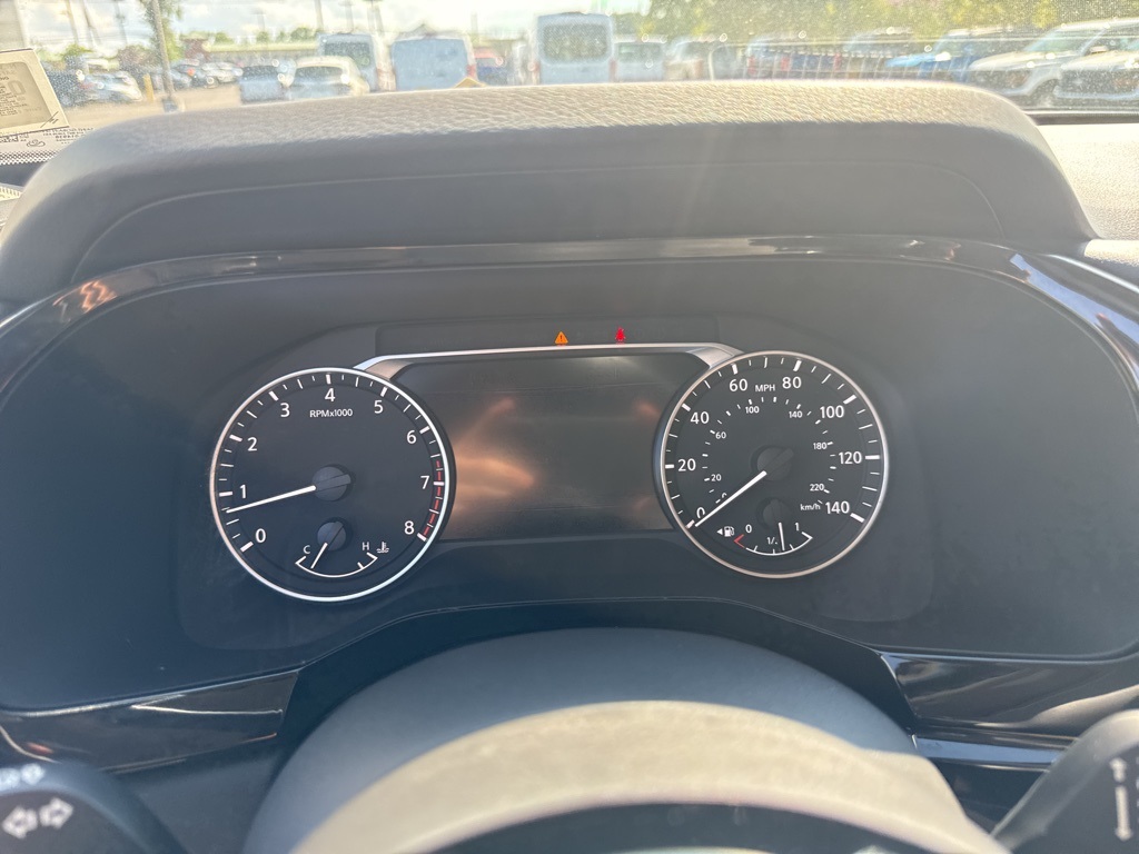 2023 Nissan Pathfinder SL photo 8