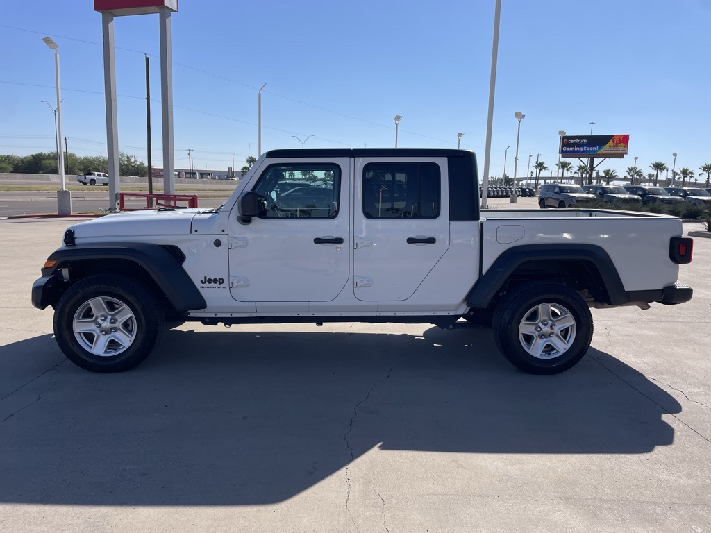 2023 Jeep Gladiator Sport S photo 2
