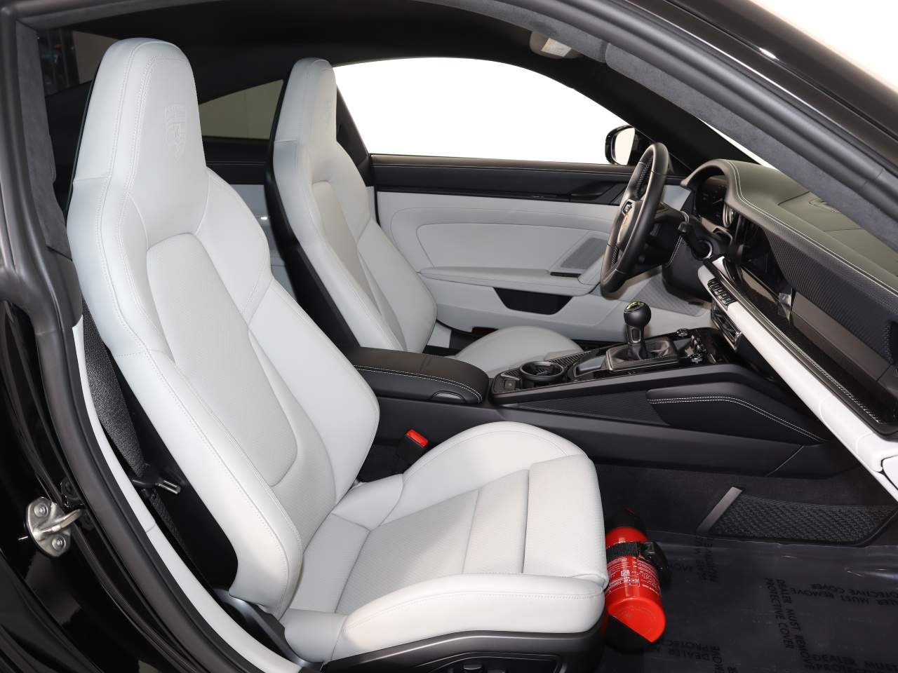 2024 Porsche 911 GT3 Touring photo 19
