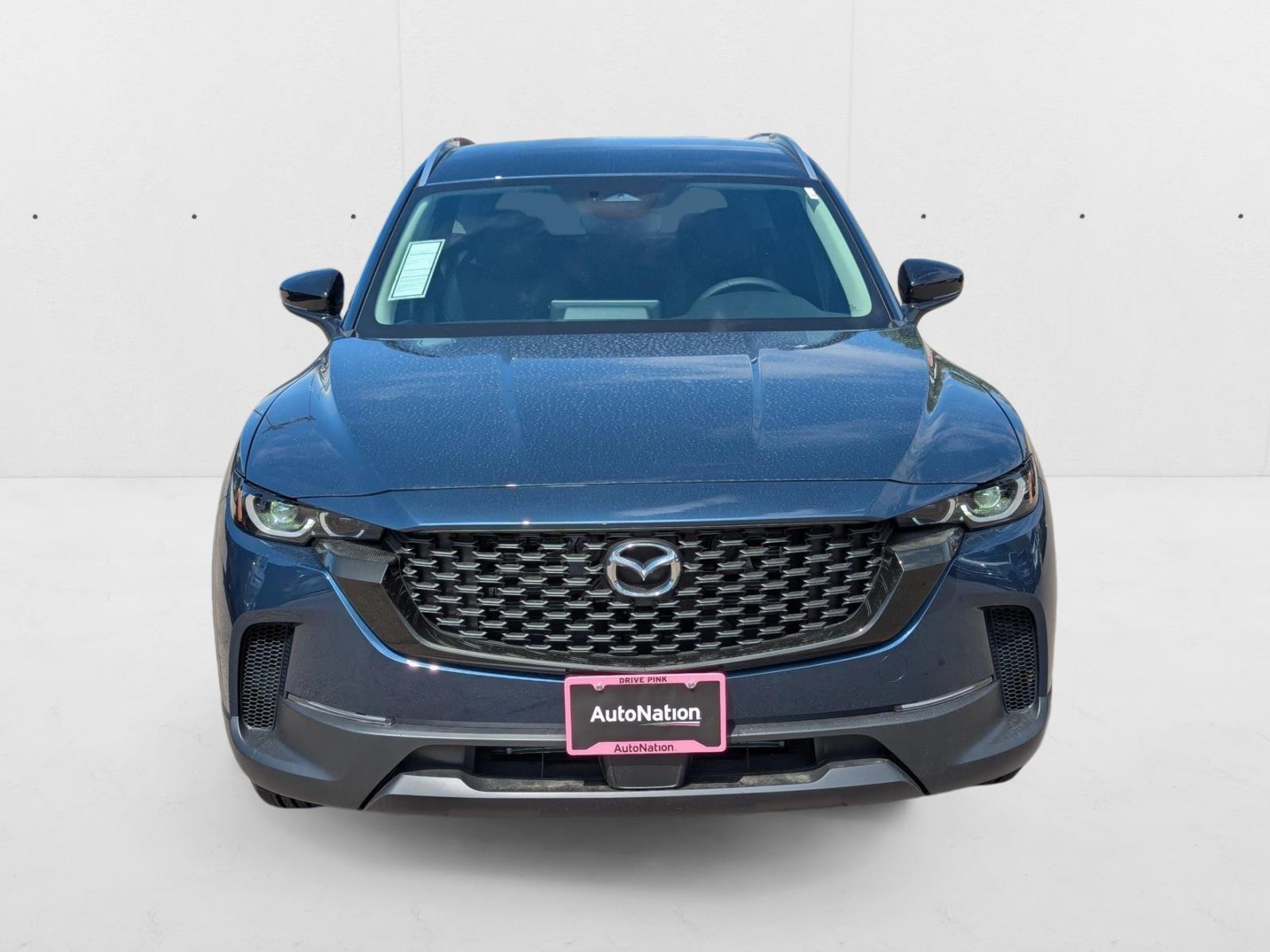 2025 Mazda CX-50 2.5 Select photo 3