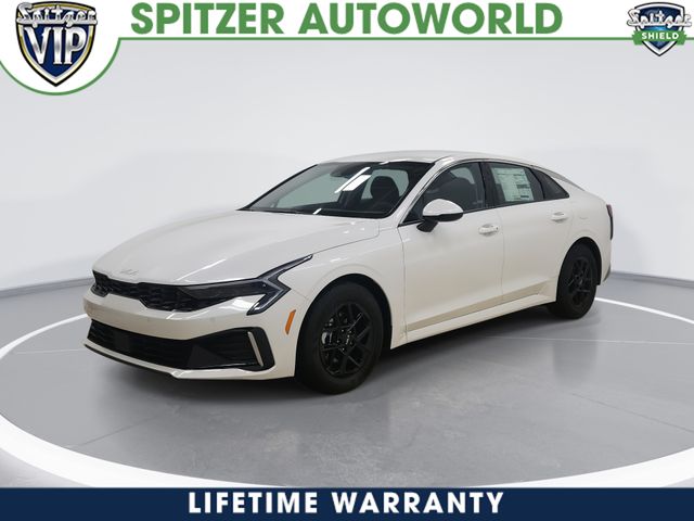 2026 Kia K5 LXS's photo