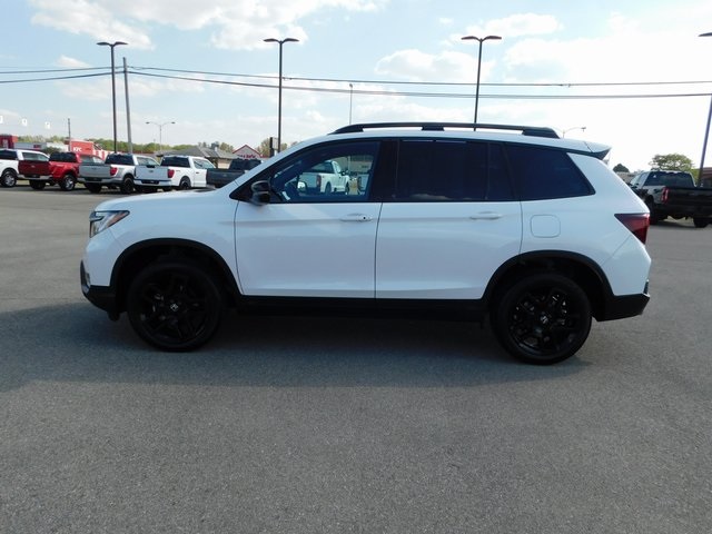 2025 Honda Passport Black Edition photo 6