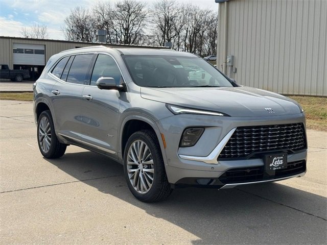 2026 Buick Enclave Avenir's photo