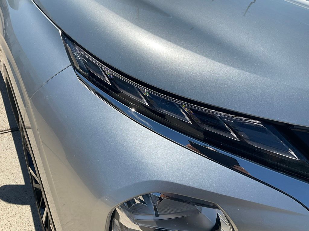 2023 Mitsubishi Outlander SE photo 9