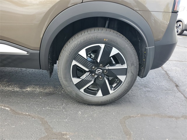 2026 Nissan Kicks SV photo 4