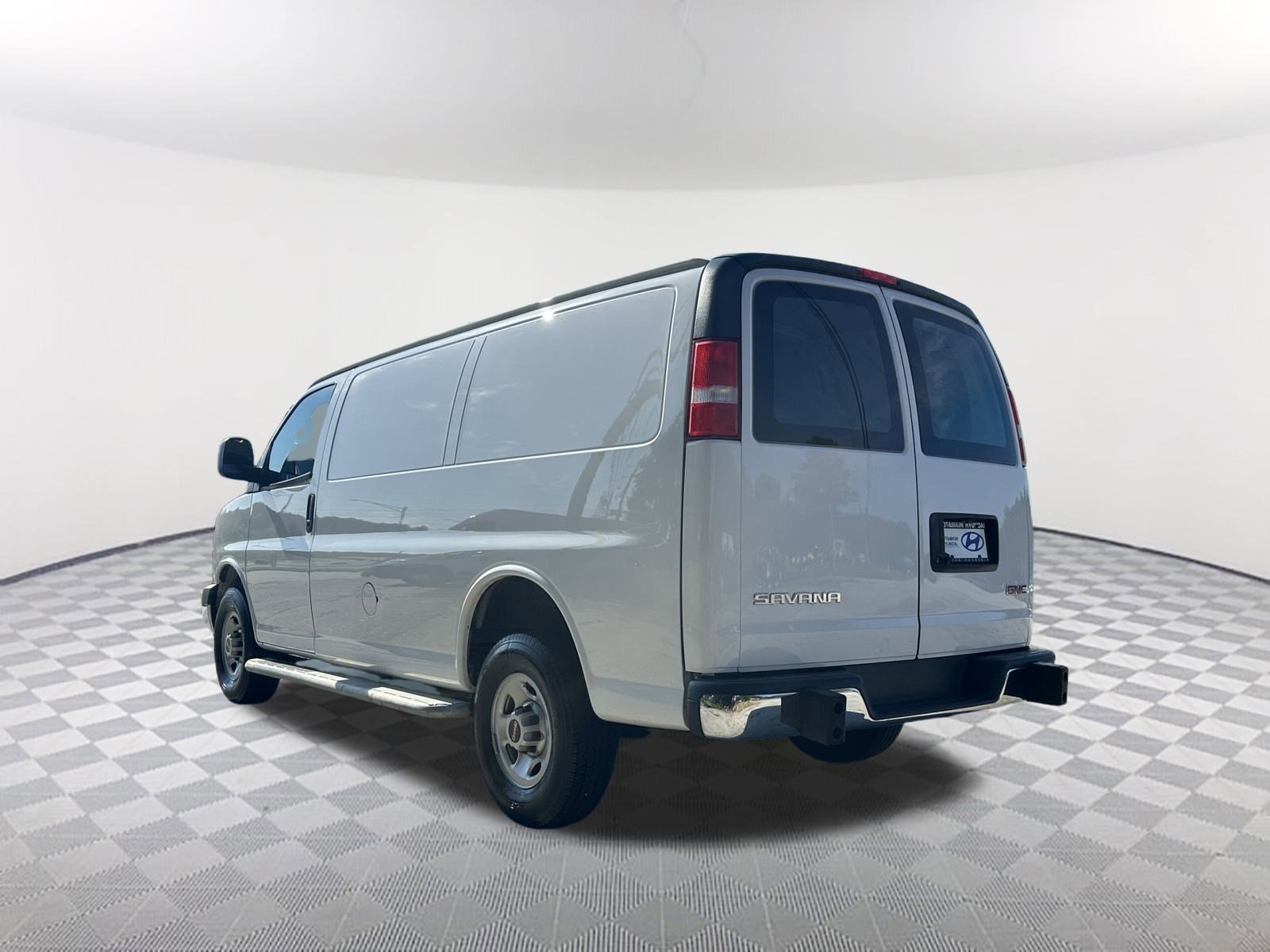 2023 Gmc Savana 2500 Cargo photo 5