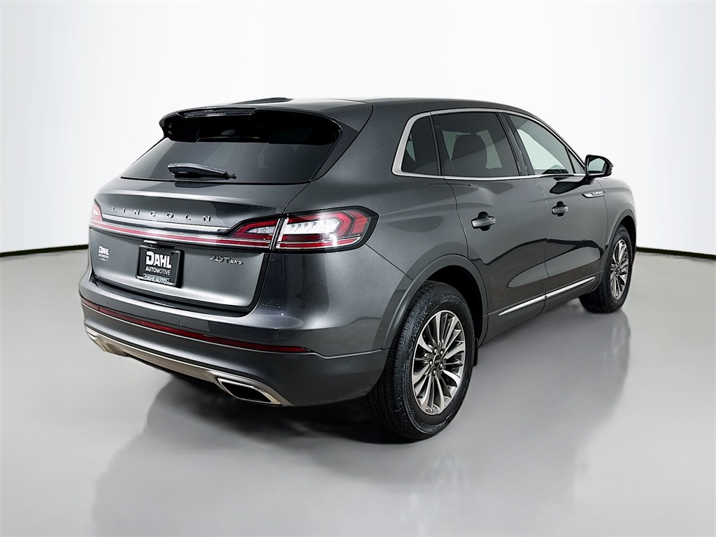 2019 Lincoln Nautilus Select photo 10