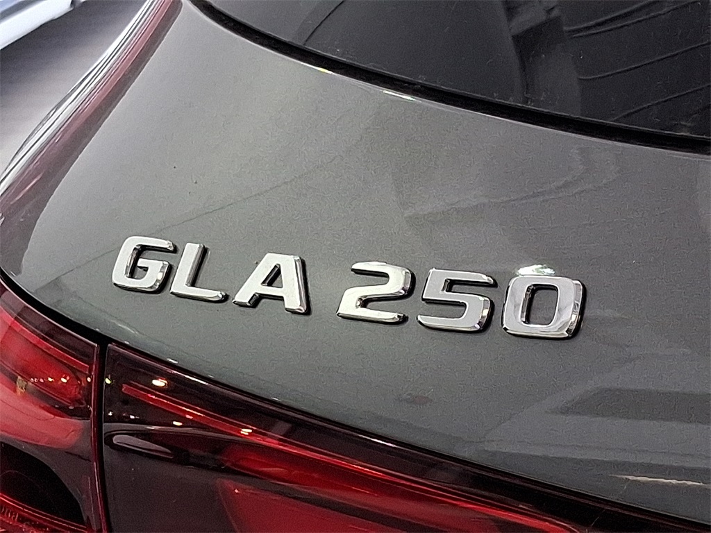 2026 Mercedes Benz GLA 250 4MATIC photo 24
