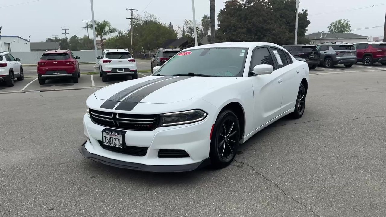 2015 Dodge Charger SE photo 2