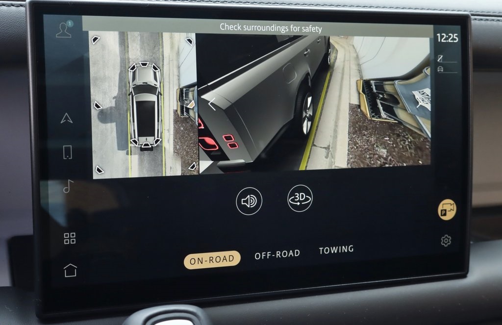 2025 LAND ROVER DEFENDER - Image 27