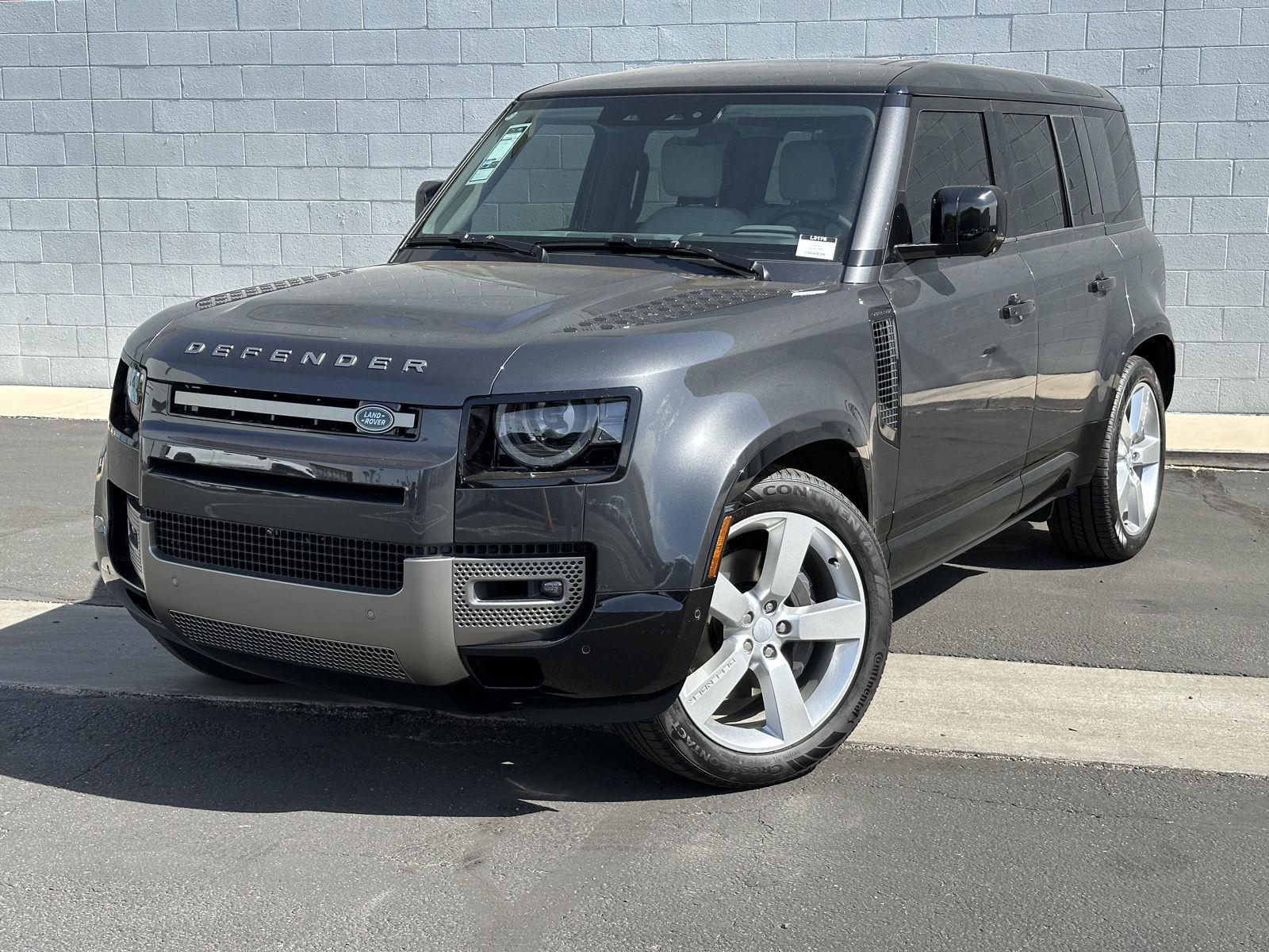 新品未開封Land Rover Epic New Defender The Land Rover Defender: Meet the SUV That Launched the Land