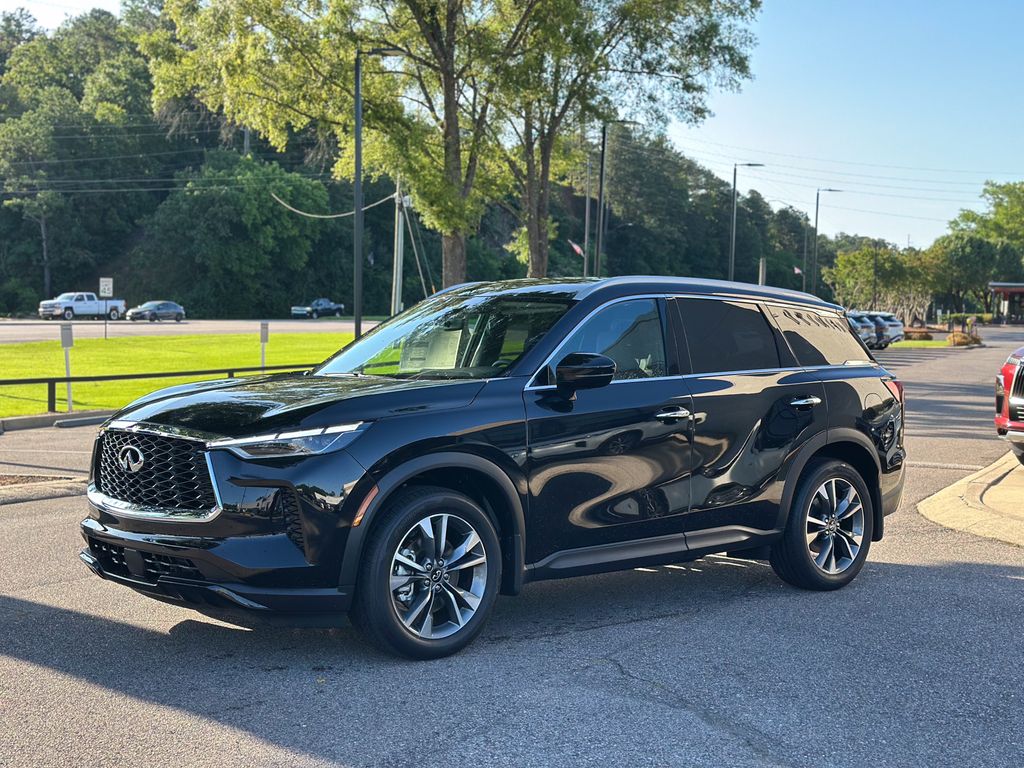 2025 Infiniti QX60 Luxe photo 4