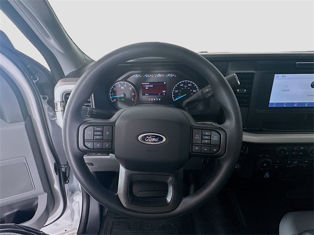 2025 Ford F-250 XL photo 8