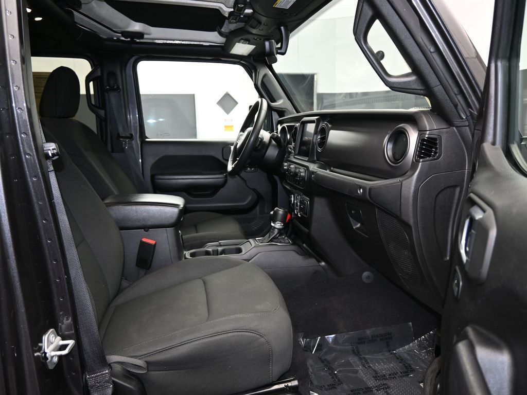 2023 Jeep Gladiator Sport photo 34