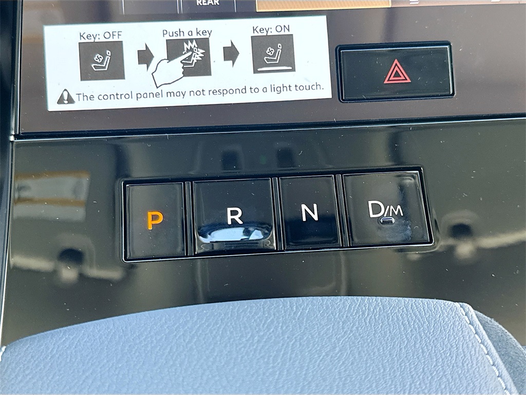 2026 Infiniti QX80 Luxe photo 15