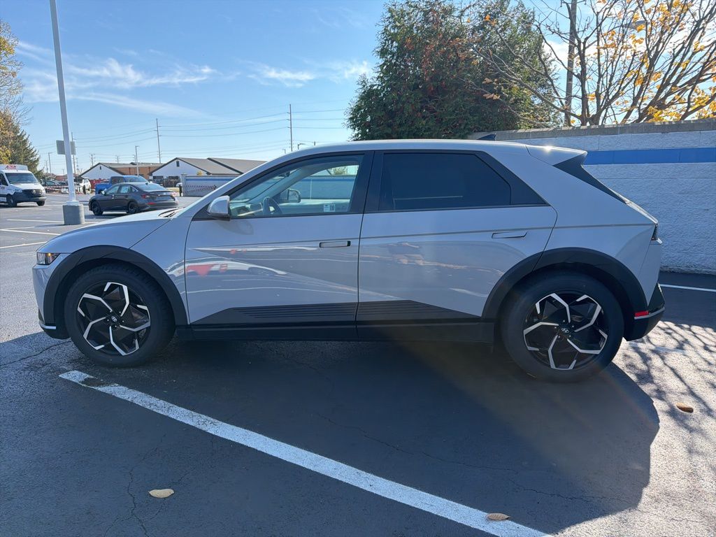 Used 2024 Hyundai IONIQ 5 SEL with VIN KM8KNDDF7RU249820 for sale in Indianapolis, IN