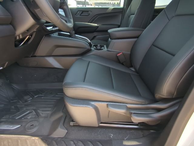 2026 Chevrolet Colorado Work Truck photo 9